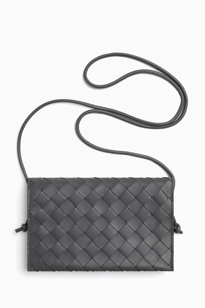 

Wallet-on Strap Bag in Intrecciato Leather, Grey