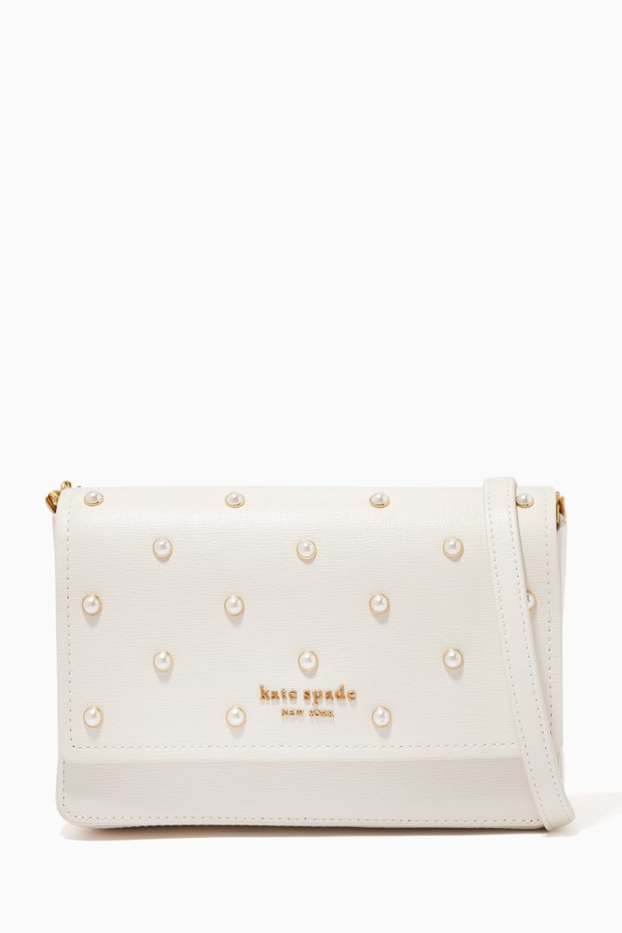 

Pearl Flap Chain Wallet in Leather, White