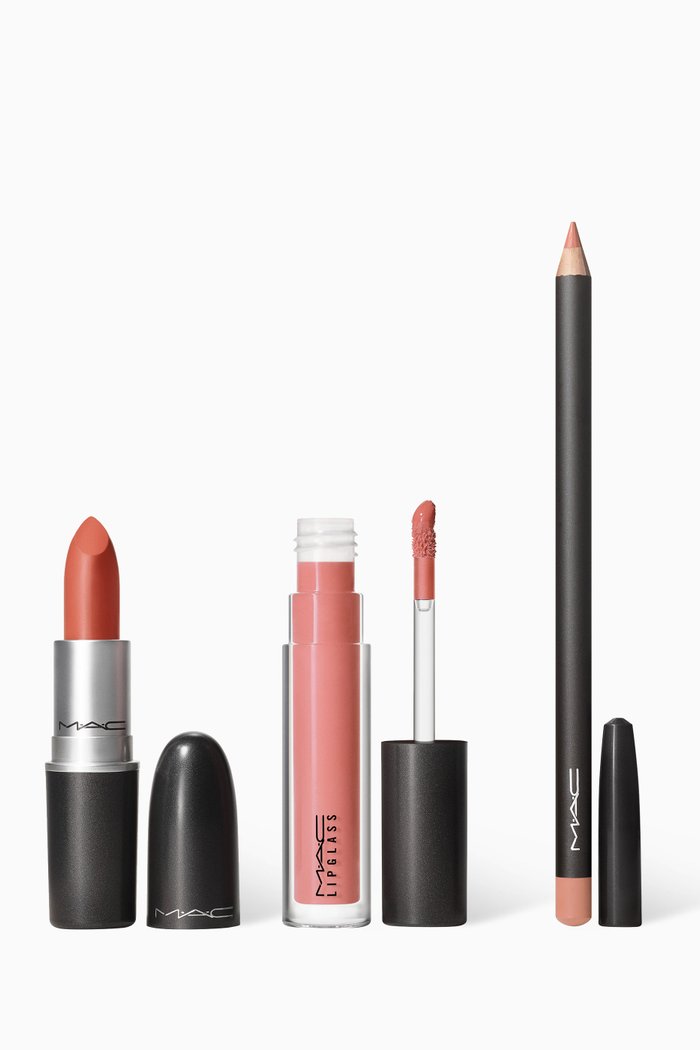

Essential Lipwear Kit: Pink, Multicolour