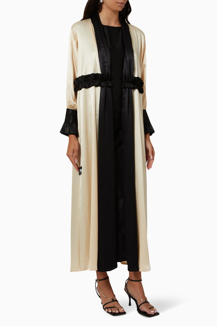 Abaya Set in Silk, Neutral