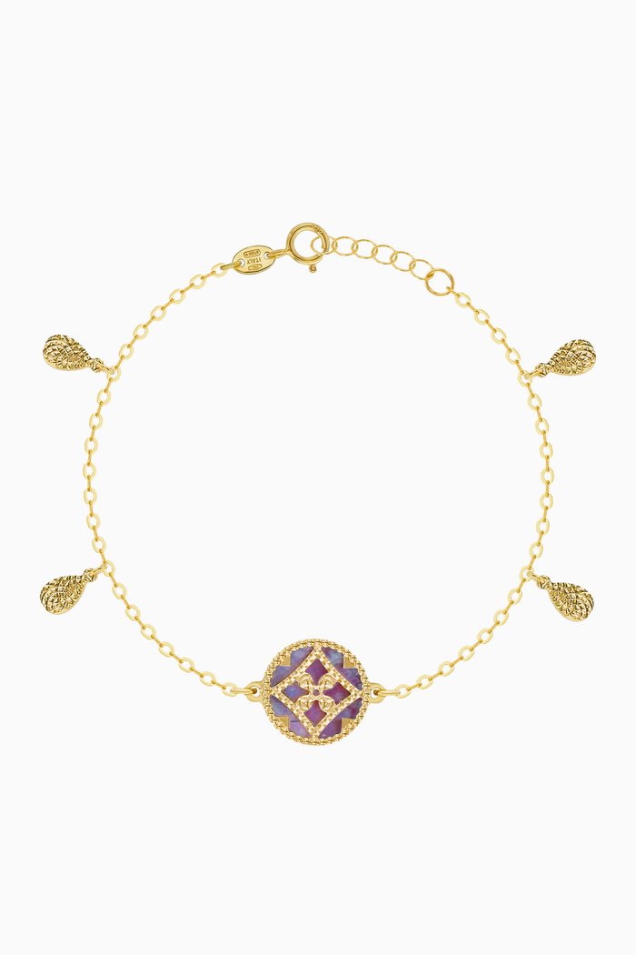 

Amelia Versailles Mother of Pearl Bracelet in 18kt Gold, Yellow
