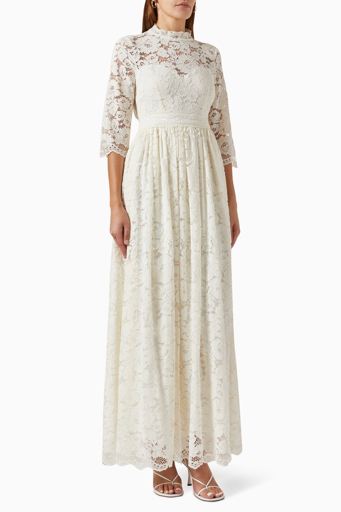 

Yaskatja Maxi Wedding Dress in Lace, Neutral