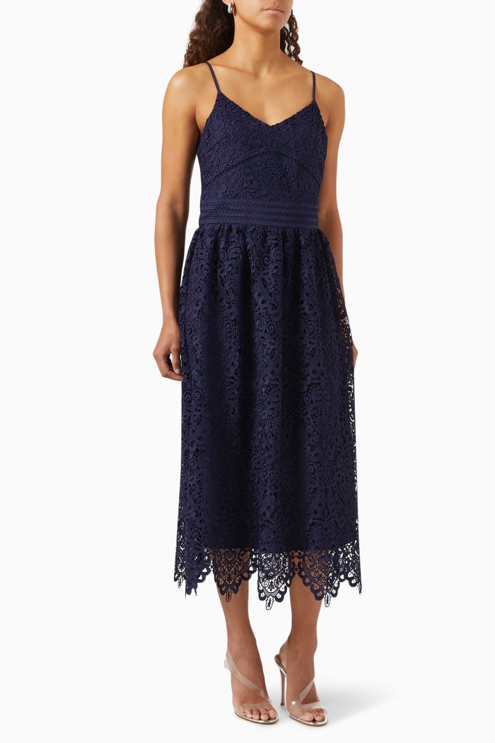

Yasliv Strap Midi Dress in Lace, Blue