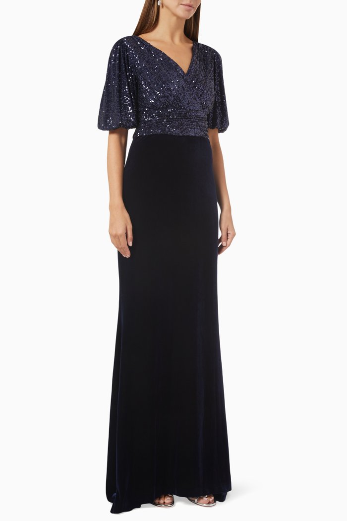 

Sequined Gown in Velvet, Blue