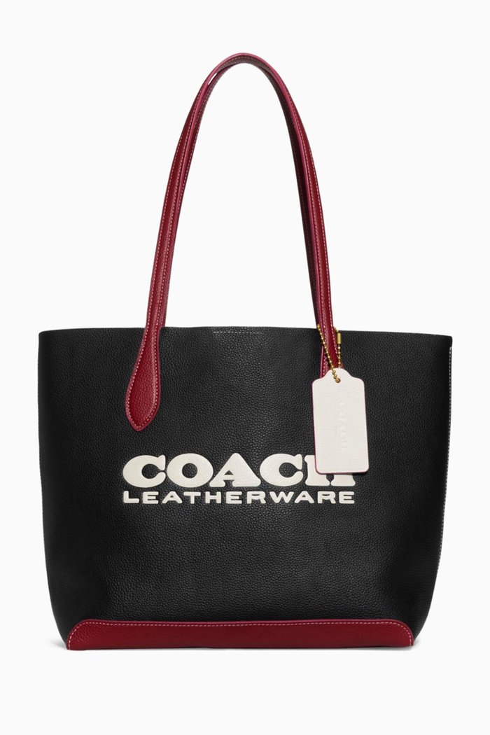 

Kia Tote Bag in Pebbled Leather, Black