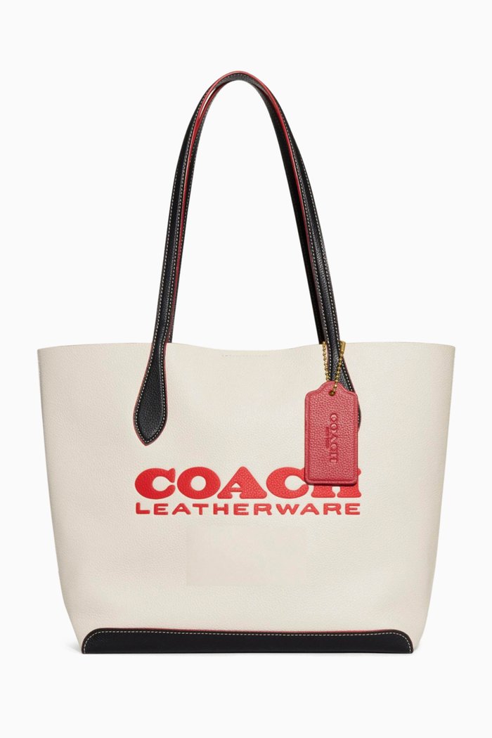 

Kia Tote Bag in Pebbled Leather, White