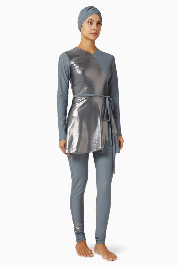 

Queen Modest Swimsuit in Sustainable Stretch Blend, Grey