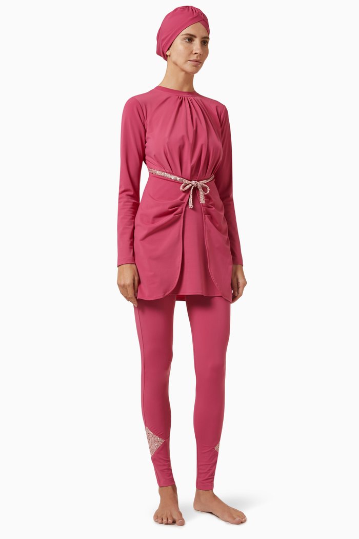 

Alazne Modest Swimsuit in Sustainable Stretch Blend, Red