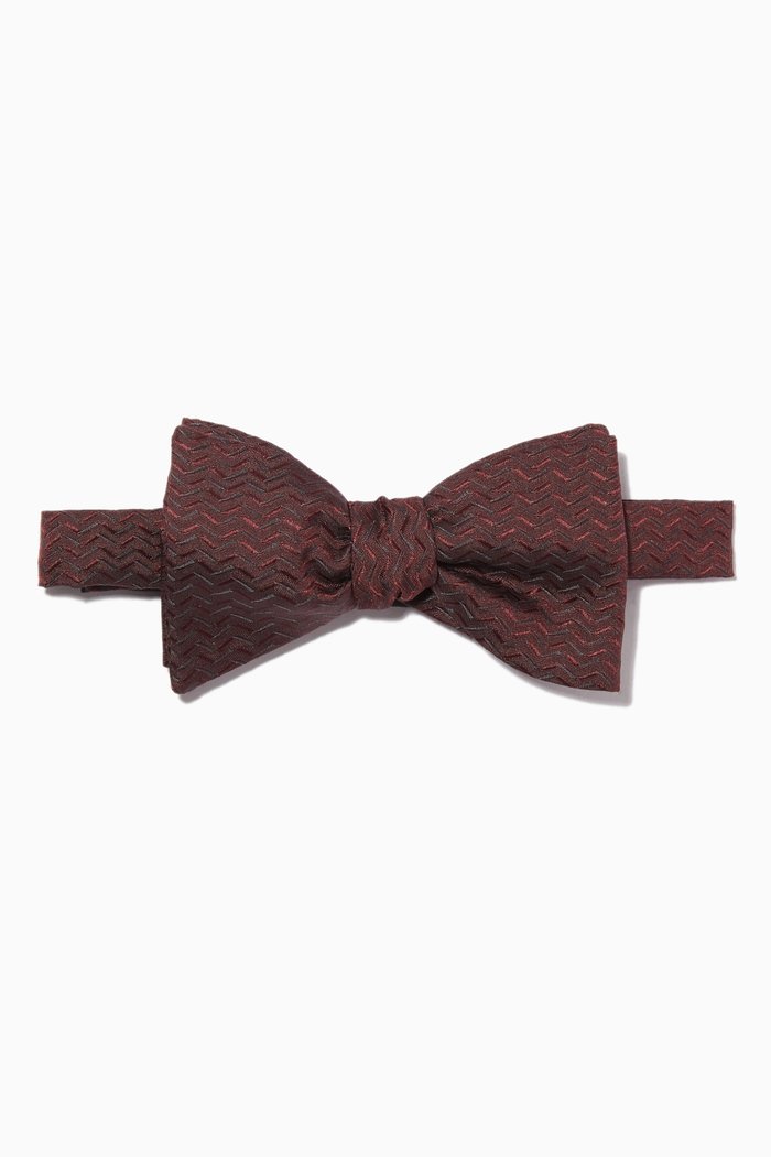 

Herringbone Bow Tie in Silk, Red