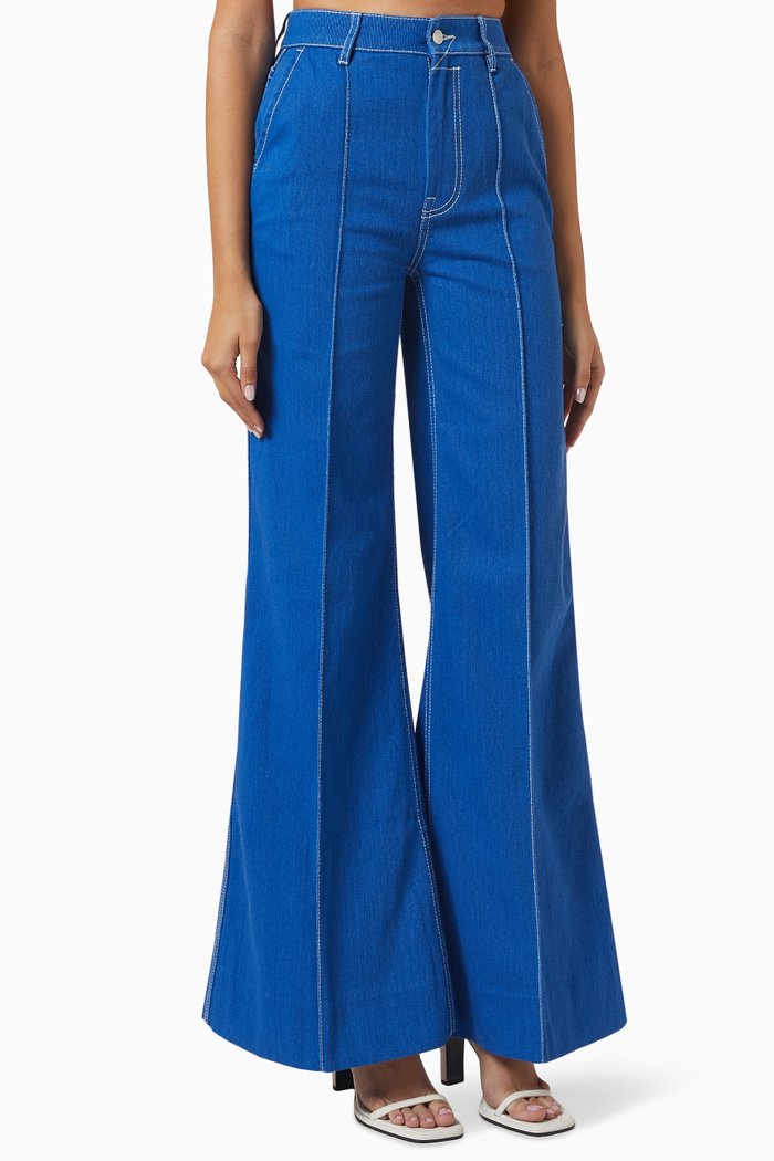 

High Tide Flared Jeans in Denim, Blue