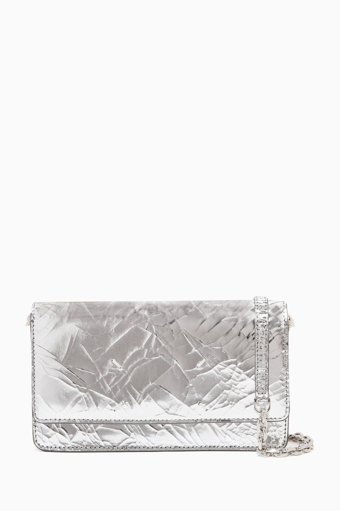 

Large Wallet on Chain in Cracked Metallic Leather, Multicolour