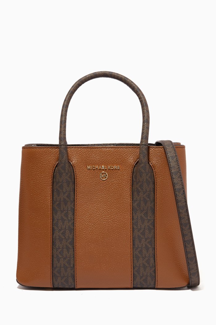 

Medium Austin Messenger Bag in Leather, Brown