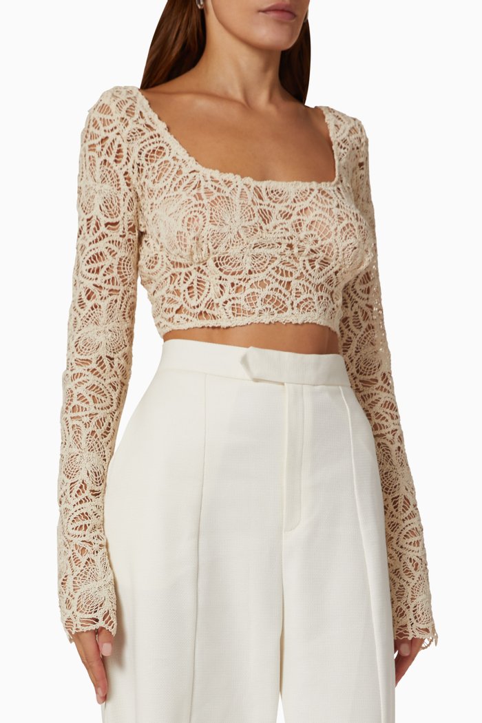 

Cropped Blouse in Macrame Lace, Neutral