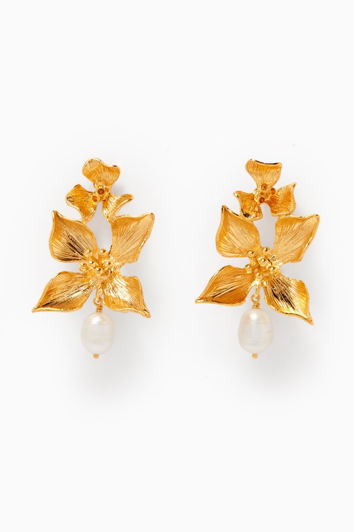 

Pearl Blossom Drop Earrings in 24kt Gold-plated Brass