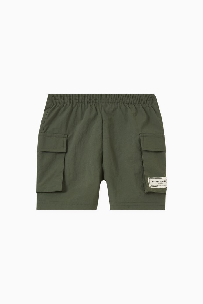 

Cargo Shorts in Nylon, Green