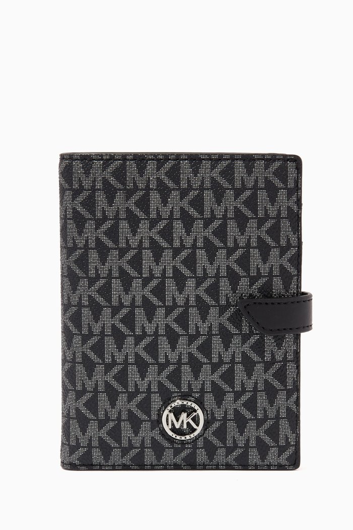 

Medium Heritage Passport Wallet in Signature Monogram Jacquard, Multicolour