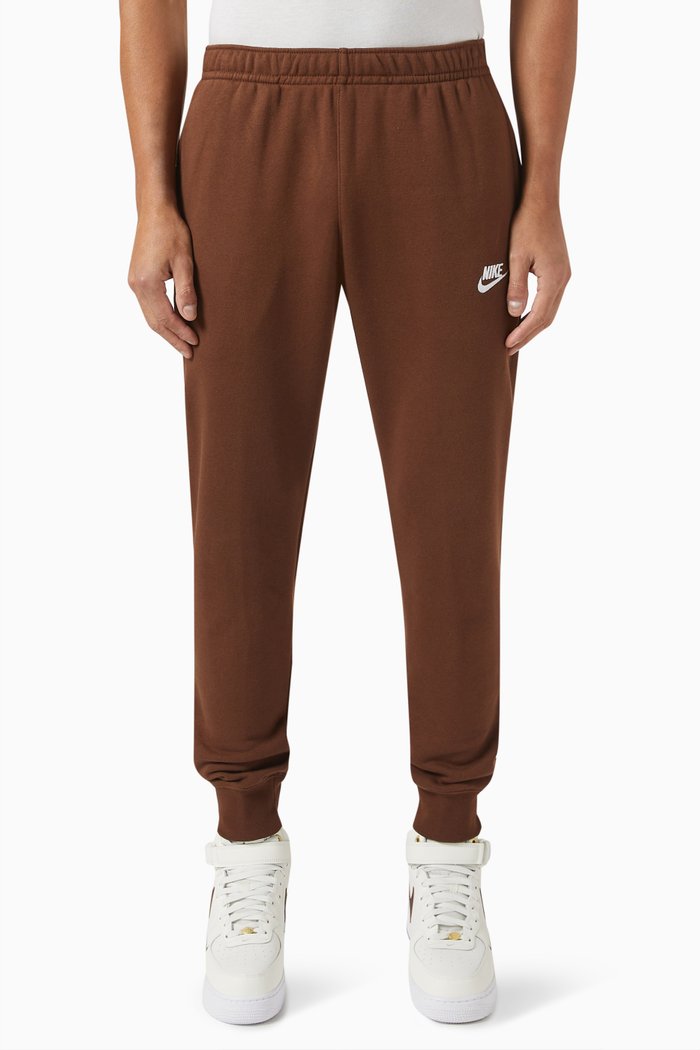 

Nike Sportswear Club Sweatpants in Fleece, Brown