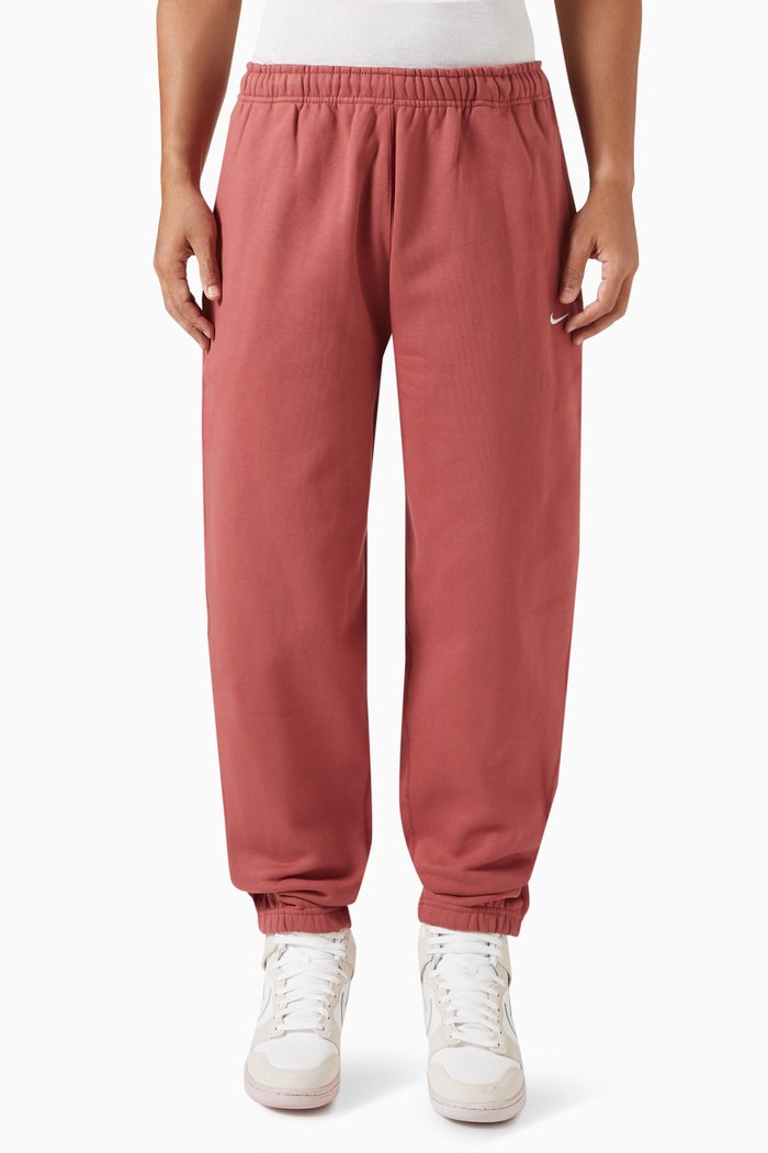 

NikeLab Jogger Pants in Fleece, Red