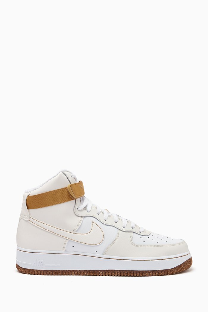 

Air Force 1 '07 LV8 Sneakers in Leather, Neutral