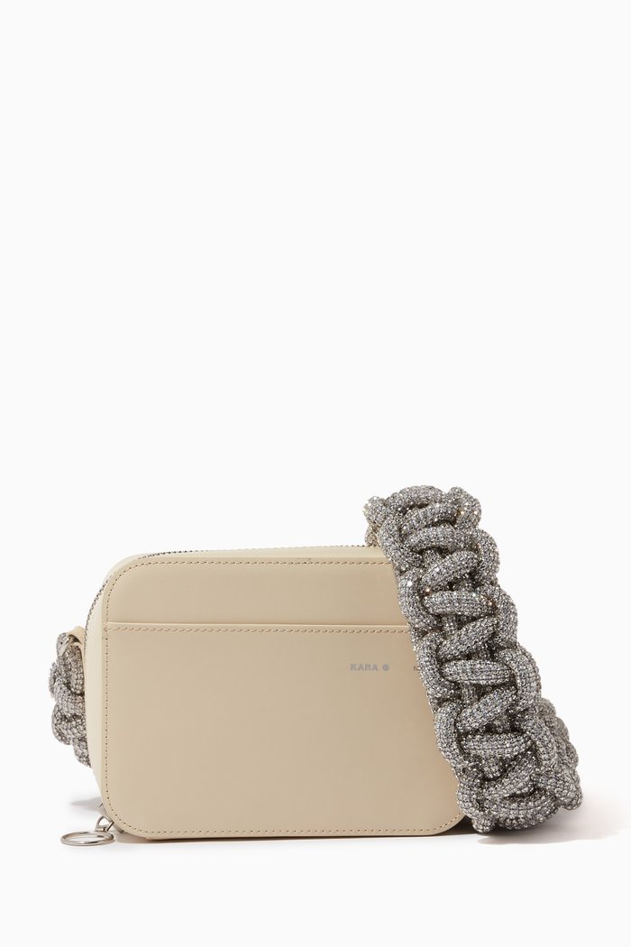 

Cobra Camera Bag in Leather, Neutral