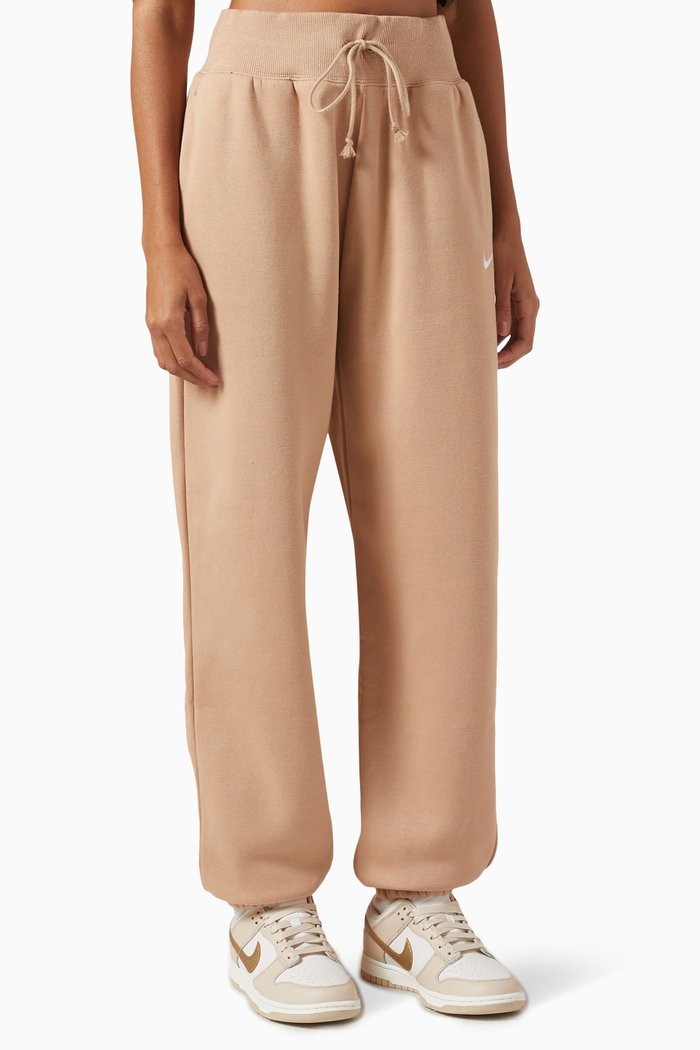 

Logo Sweatpants in Phoenix Fleece, Neutral