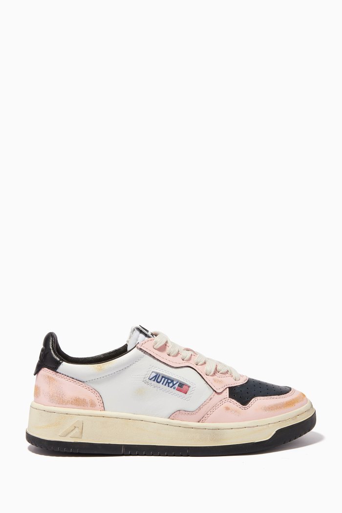 

Super Vintage Medalist Low Sneakers in Leather, Pink