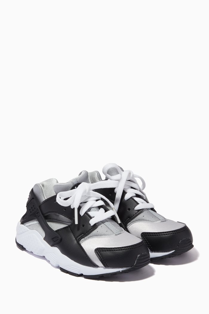 

Huarache Run Sneakers in Textile & Mesh, Black