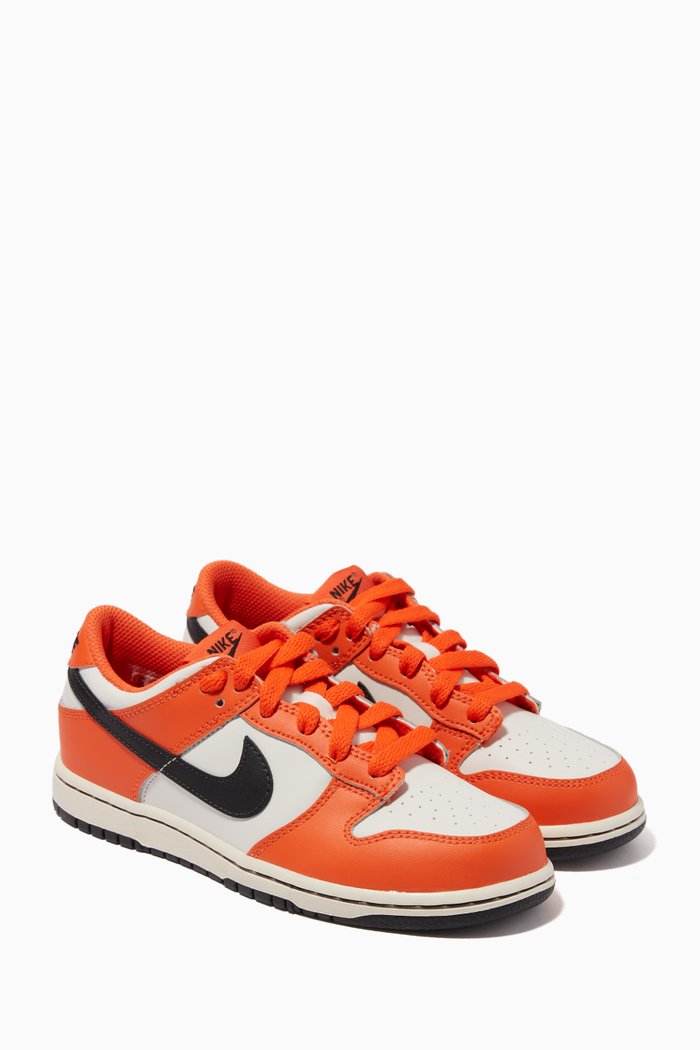 

Nike Dunk Low Sneakers in Leather, Orange