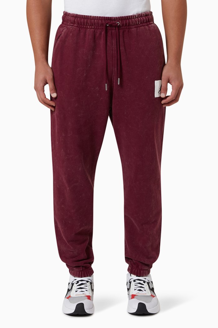 

Jordan Essential Statement Sweatpants in Fleece, Red