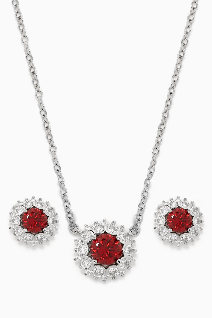 

Halo Necklace & Earrings Set in Rhodium-plated Brass, Red