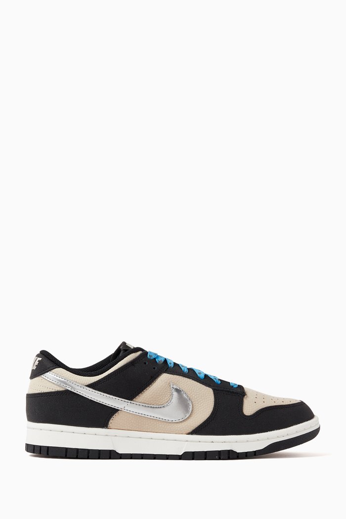 

Dunk Low Sneakers in Leather, Blue