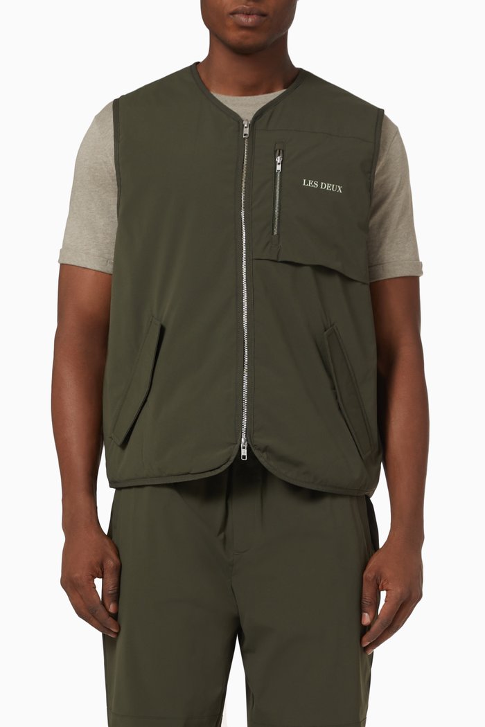 

Mack Vest in Recycled Technical Fabric, Green