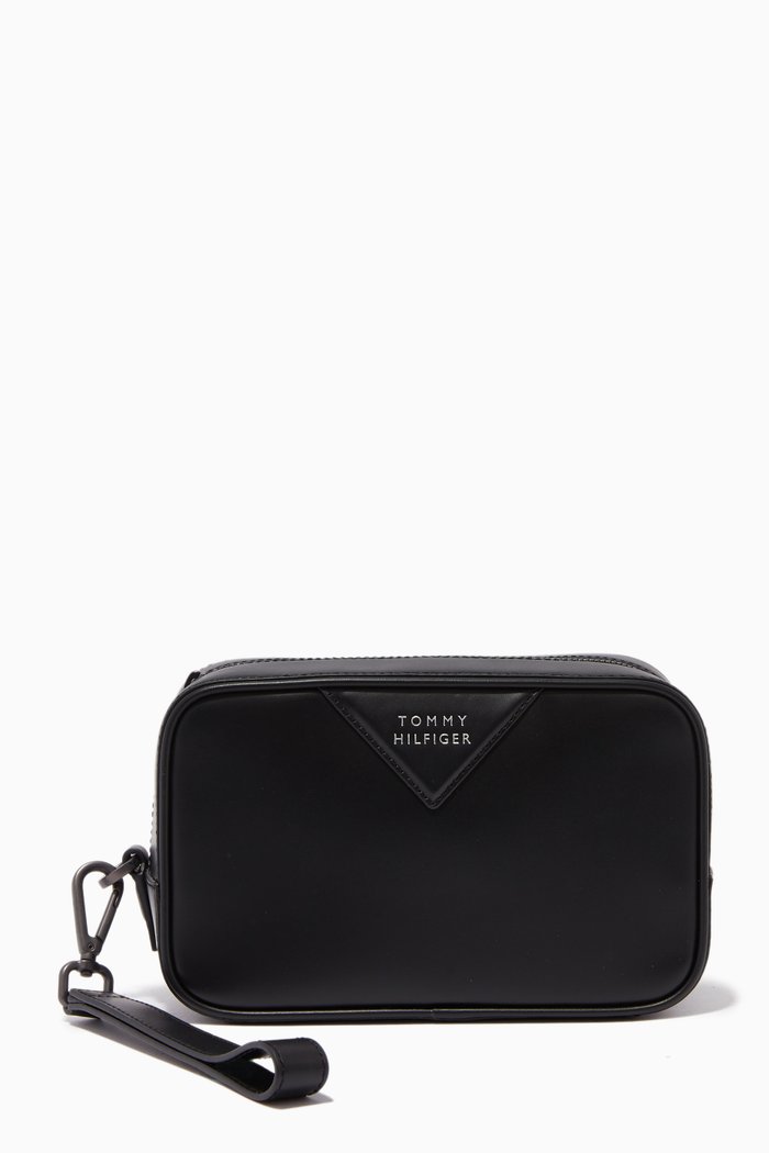 

TH Modern Wash Bag in Leather, Black