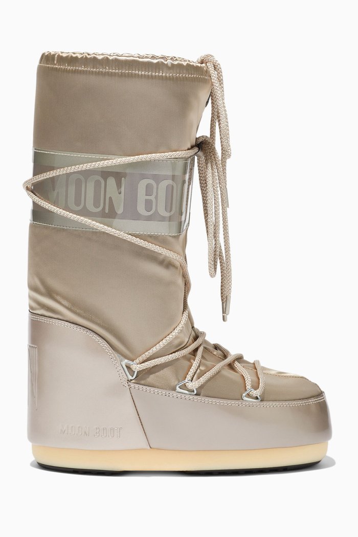 

Icon Glance Snow Boots in Satin, Gold