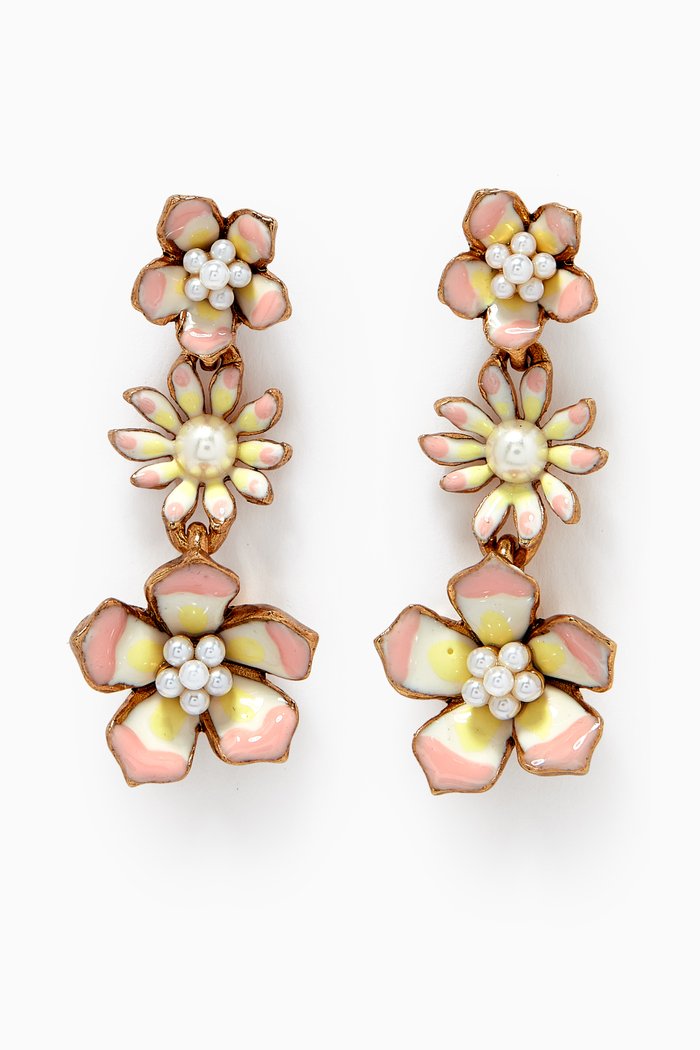

Flower Dangling Earrings in Enamel & Brass, White