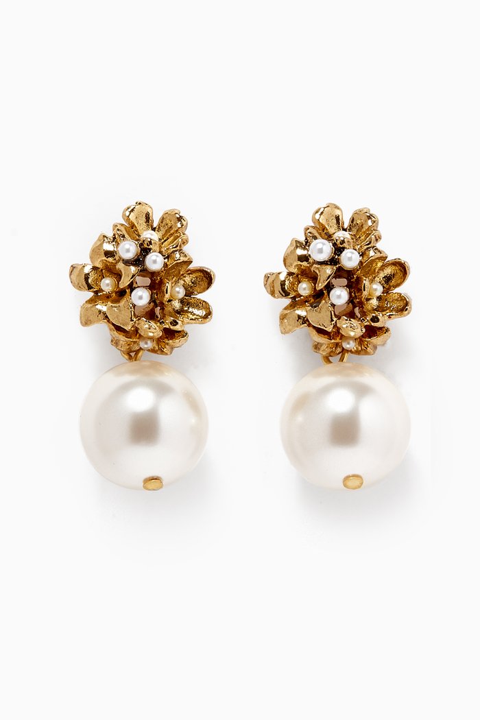 

Carryover Round Pearl Earrings in Brass, White