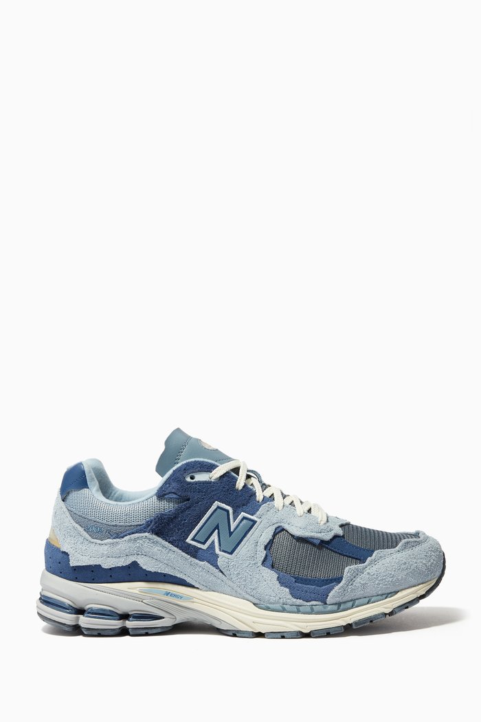 

2002R Low-top Sneakers in Mesh & Suede, Multicolour