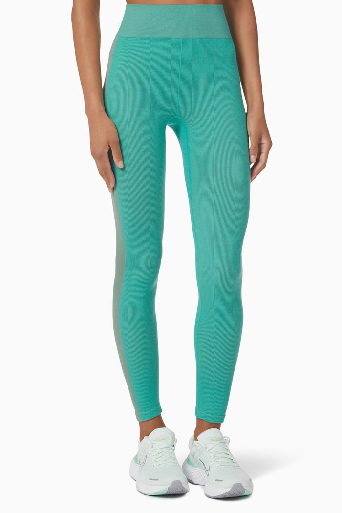 

Soft Seamless Ribbed 7/8 Leggings in Cotton-blend, Green