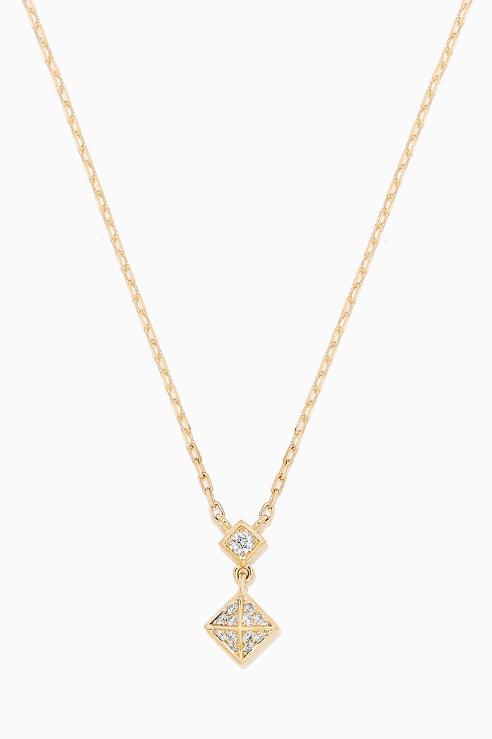 

Cleo Lotus Diamond Pendant Necklace in 18kt Gold, Yellow