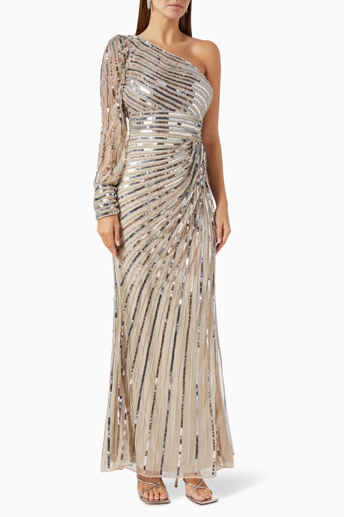 

Embellished One-shoulder Gown in Tulle, Silver