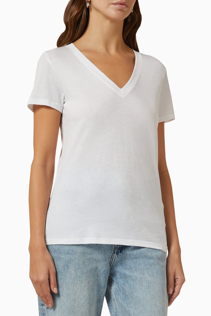 

Essential V-neck T-shirt in Pima Cotton, White