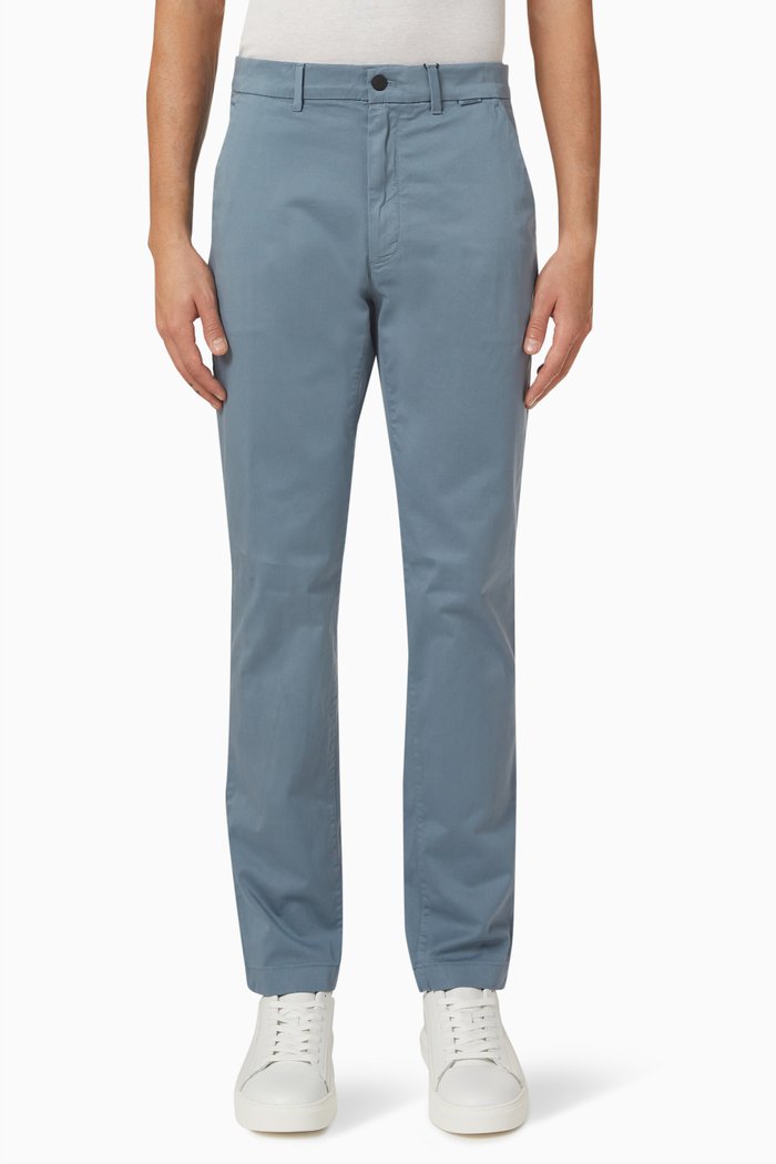 

Chinos in Cotton & Sateen Stretch Blend, Grey