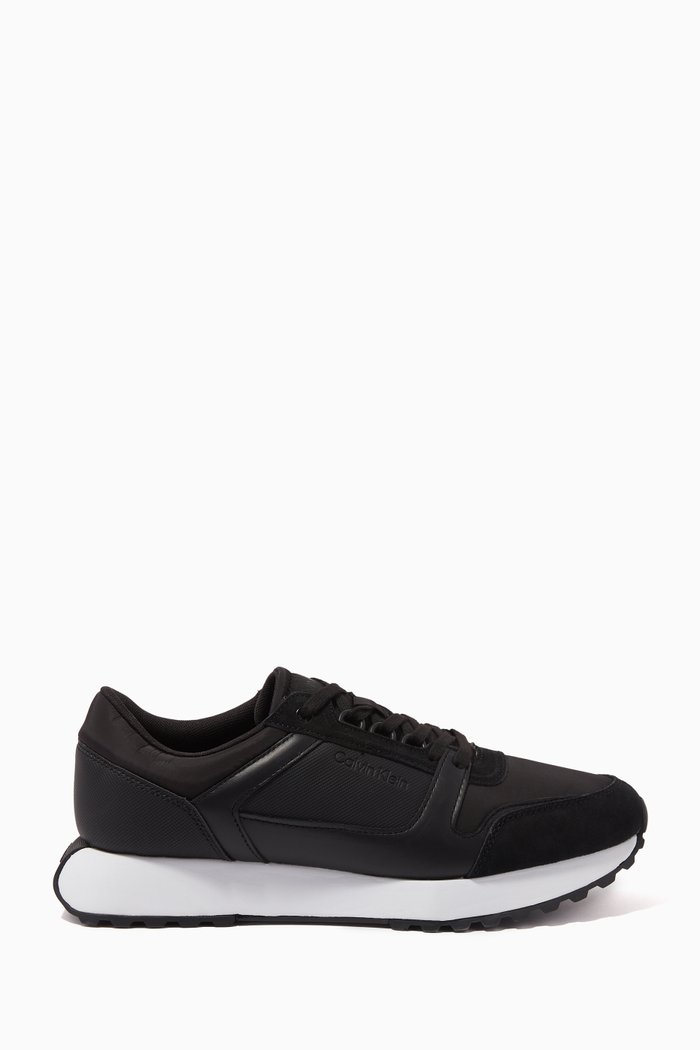 Logo Low-top Lace-up Sneaker in Leather, Black