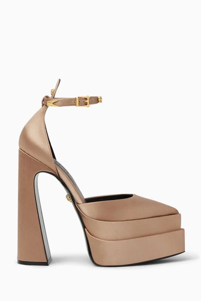 

Aevitas Pointy 160 Platform Pumps in Satin, Gold