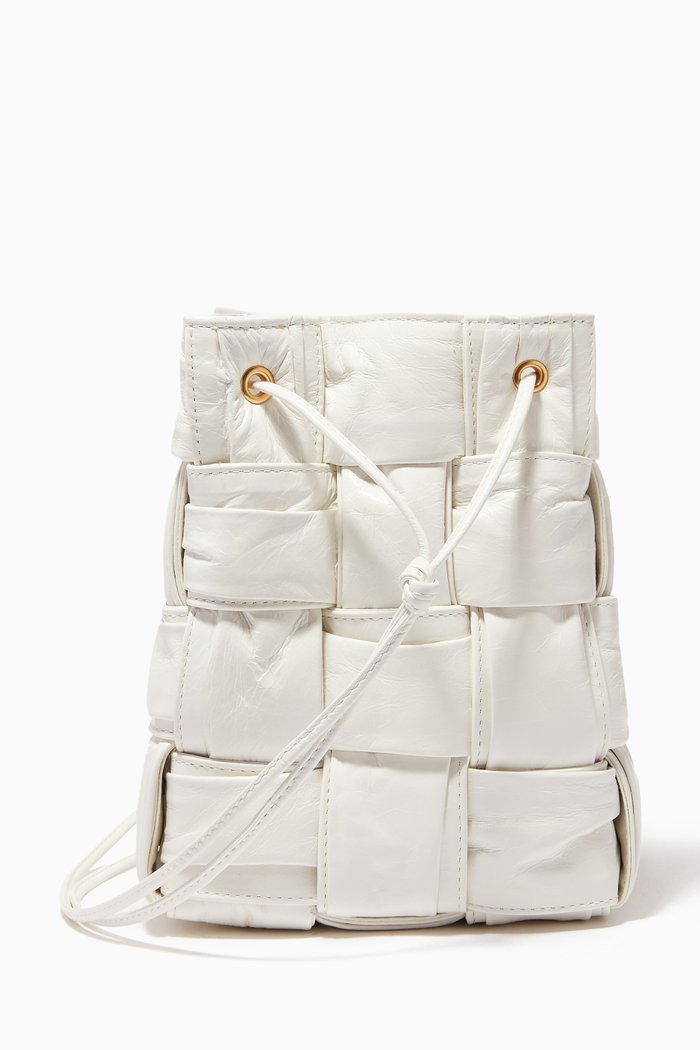 

Small Cassette Bucket Bag in Foulard Intreccio Leather, White