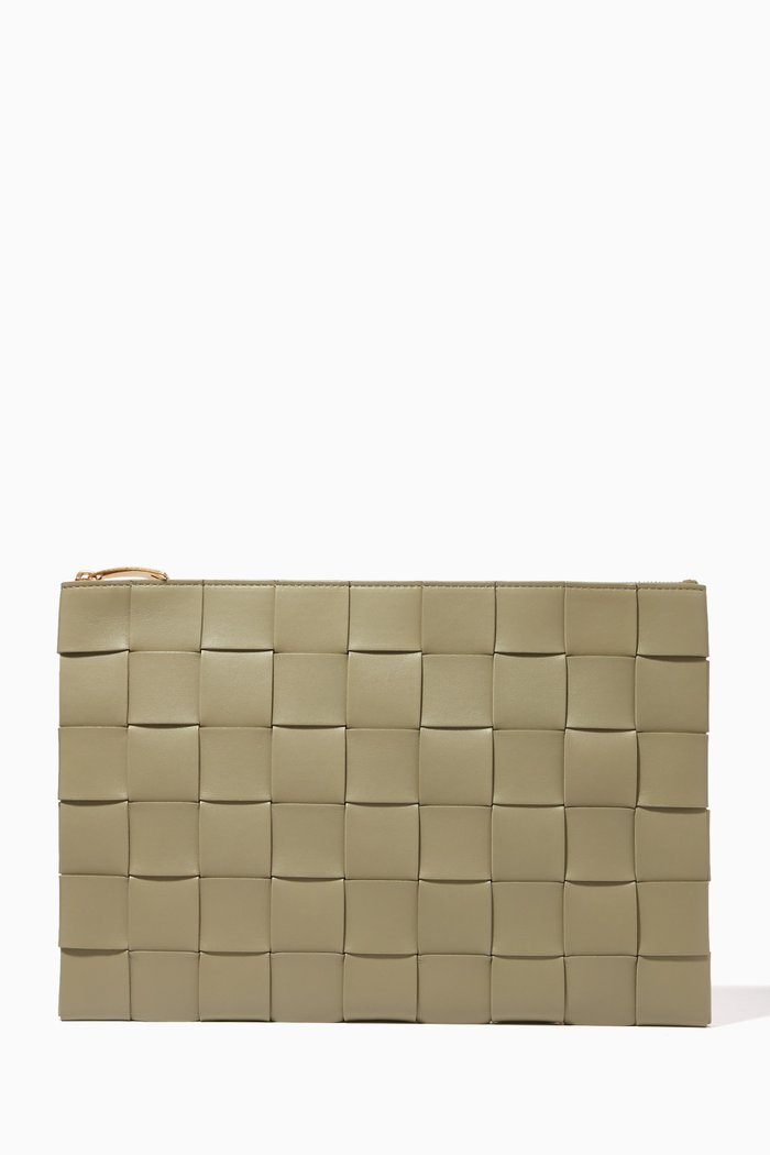 

Pouch in Intrecciato Nappa, Grey