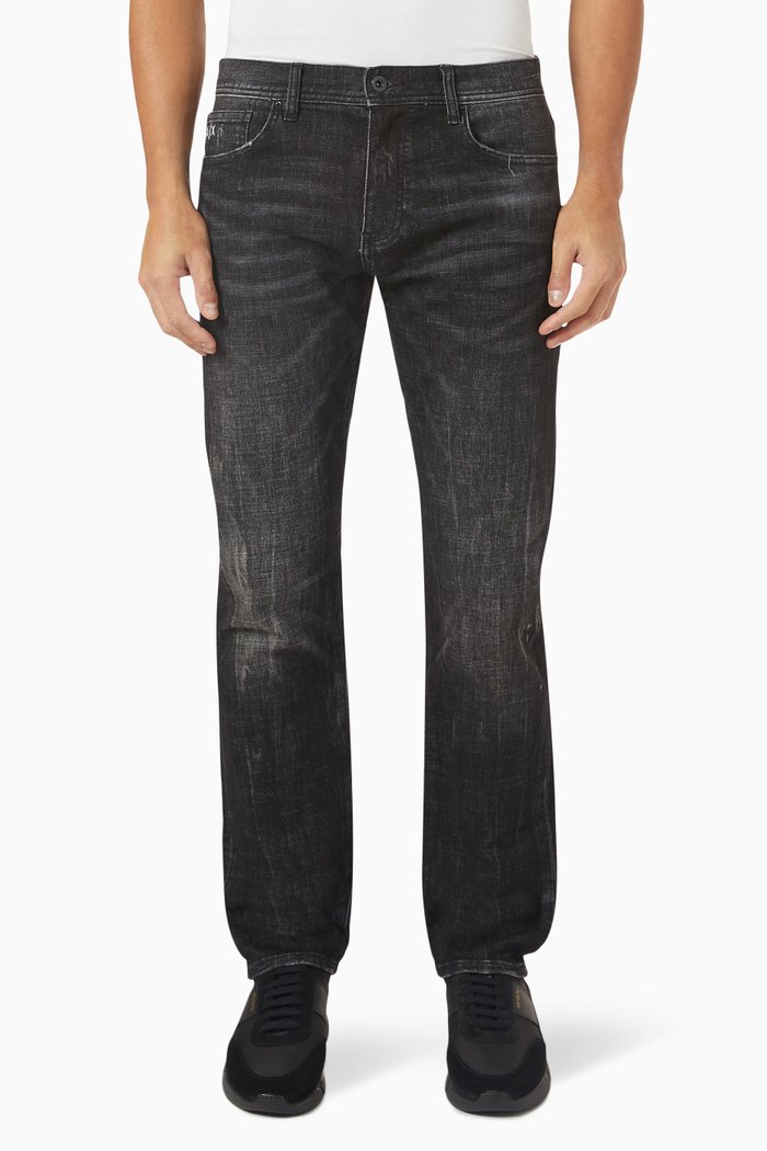 

J16 Straight Leg Jeans in Denim, Black