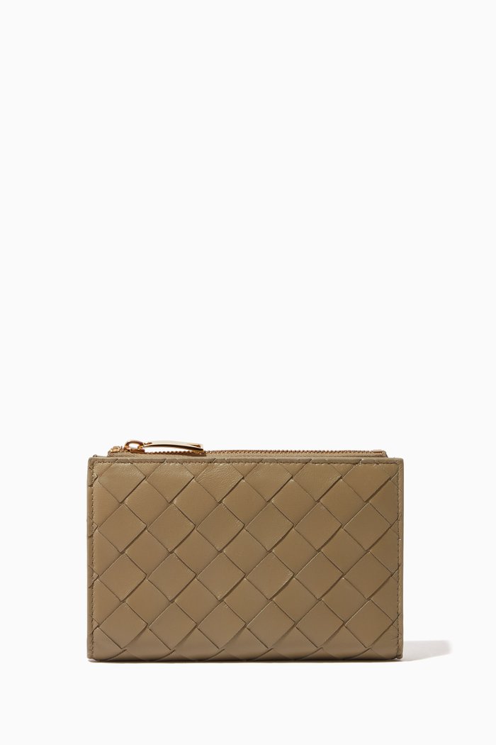 

Medium Bi-fold Wallet in Intrecciato Nappa, Grey