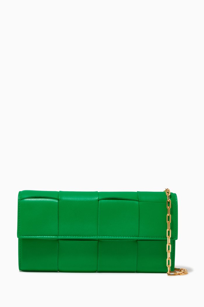 

Wallet on Chain in Intreccio Leather, Green