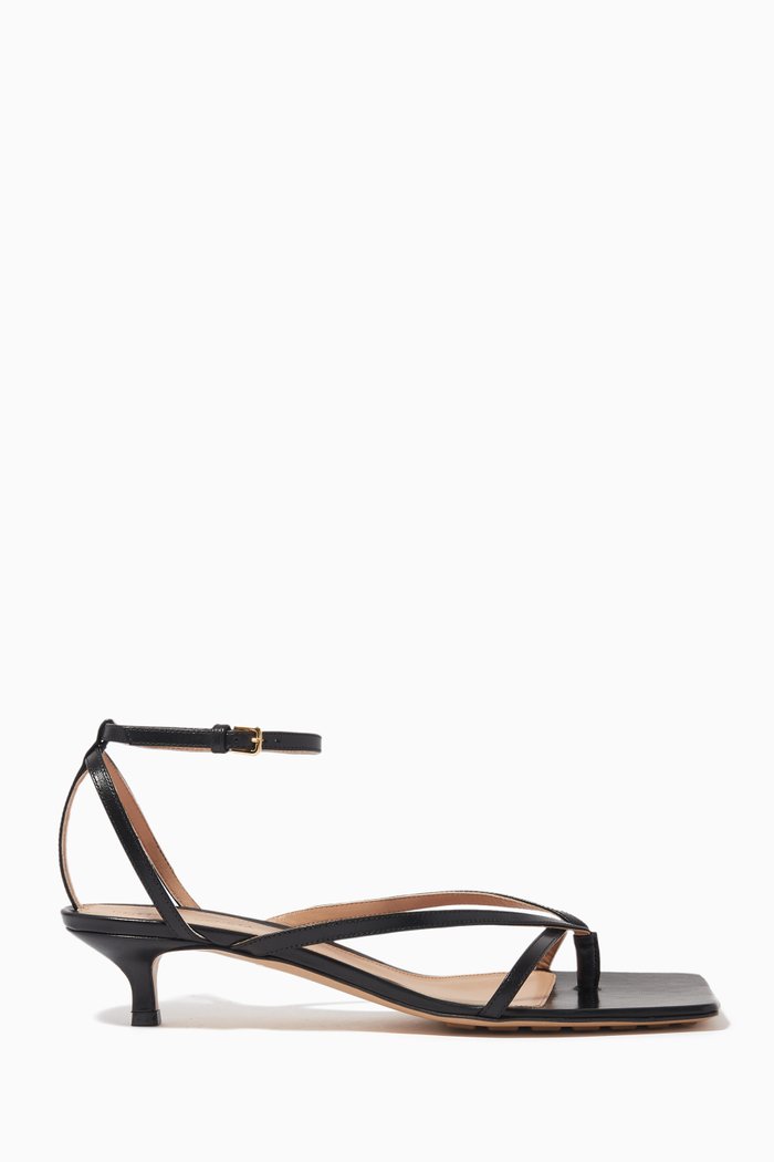 

Stretch Strap Sandals in Lambskin, Black